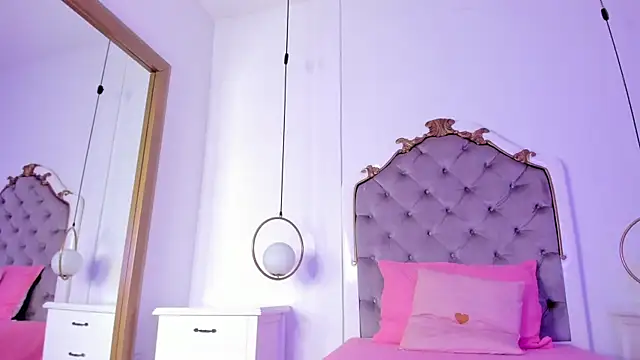 gaby_smit__n Live XXX chat