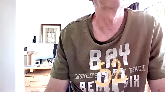 HotLucas66 即時 XXX 聊天