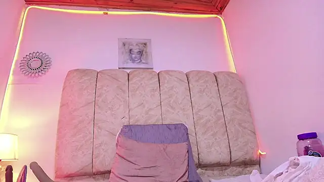 Chatroom XXX en direct de _Marcela__