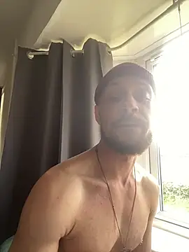 MattMiller28 Show Webcam