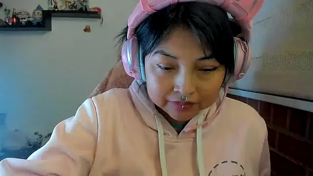 Shaddycute_ Chat XXX live