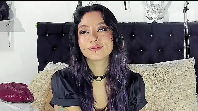 ValeryTatto Adlı Modelin Canlı XXX Sohbeti