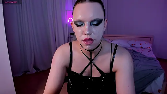 Madison_dolly Pertunjukan Webcam