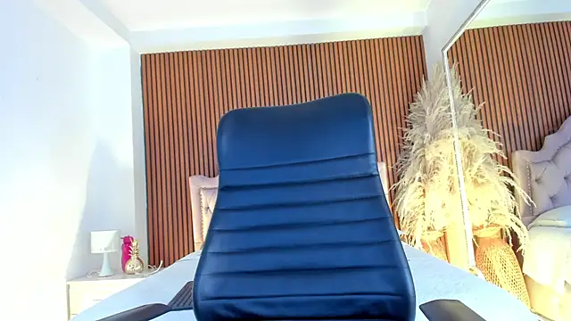 CarolineFyre 现场XXX聊天