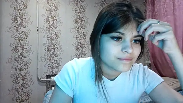 Chat XXX en directo de Mialikesun