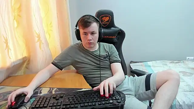 Вебкам-шоу iliaskrislove