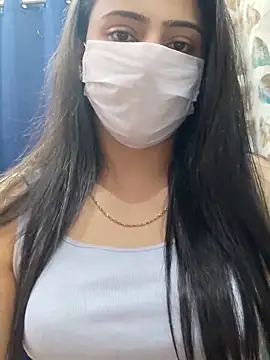 XXX chat uživo modela Ivymybae