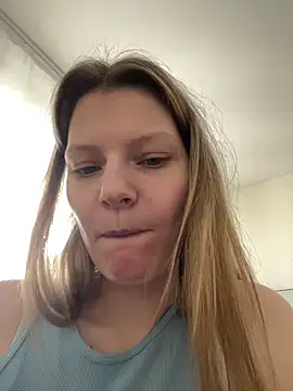 MaryHiggins' Live XXX Chat