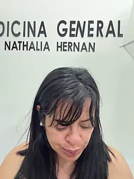 Dr_Nathalia_28のウェブカメラショー