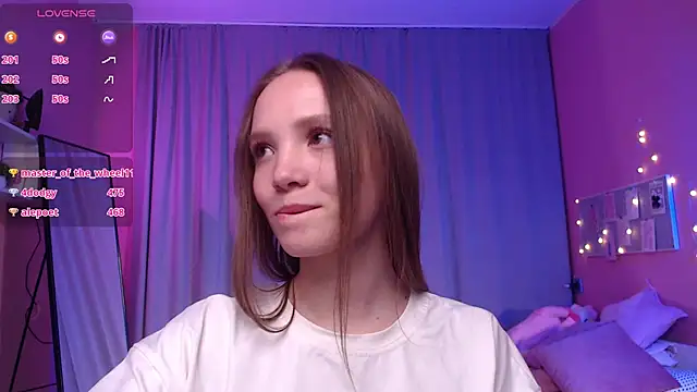 Adria_Arjona Adlı Modelin Canlı XXX Sohbeti