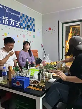 xiaotiantian-10's Webcam Show