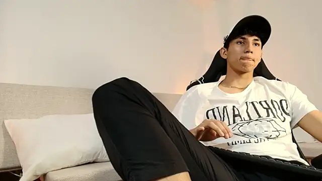 Valentino_Rey Webcamshow