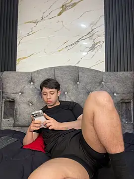 แชท XXX สดของ Noah-ledom