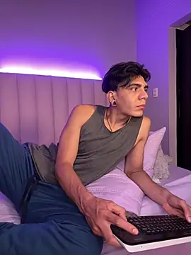 abrilandjulian Pertunjukan Webcam