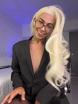 miss_tatiana_'s Webcam Show