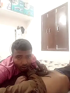 NeededBooster90のウェブカメラショー