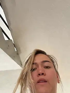 Онлайн чат XXX Danielavegax