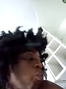 Shaniko89's Live XXX Chat