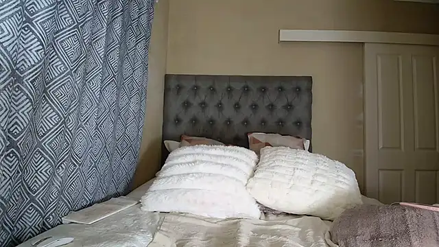 nanababe1 Adlı Modelin Canlı XXX Sohbeti