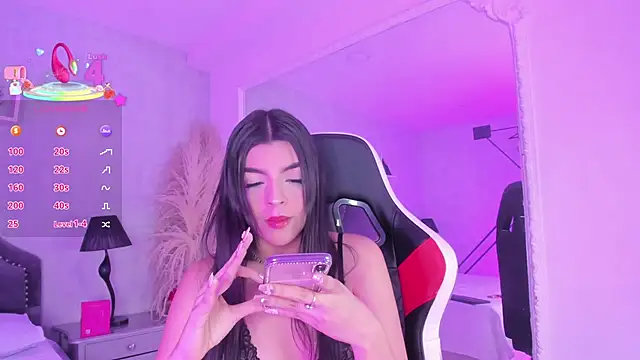 KarelyMitchel's Live XXX Chat