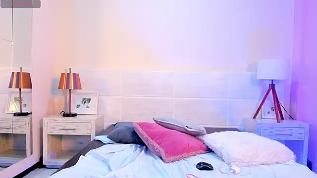 CAROLYNFOSTER Live XXX Chat