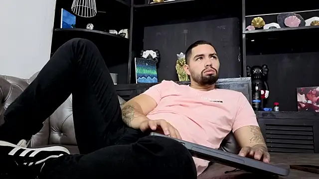 Вебкам-шоу matteosantos