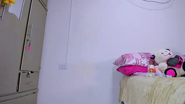 vennuss19's Live XXX Chat