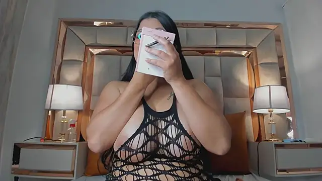 Chat XXX en directo de ValentinaBreats