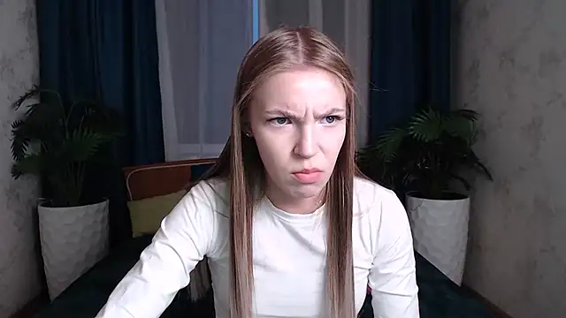 แชท XXX สดของ HitGyrl