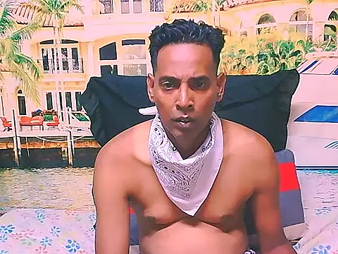 IndianHunk01 – webcam-show