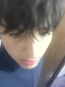 Show modela Userknowarg na web-kameri