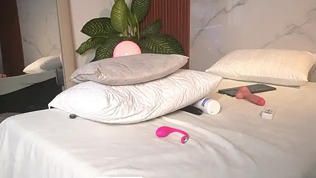 SophieCollins_1 Pertunjukan Webcam