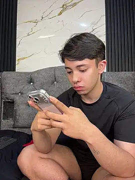 Noah-ledomn Live XXX chat