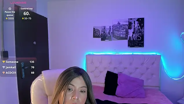 Scarlette_Cooper_'s Live XXX Chat