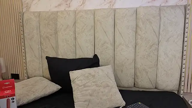 Alahia_Bloom Live XXX-chat