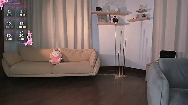 Lova_Raneのウェブカメラショー