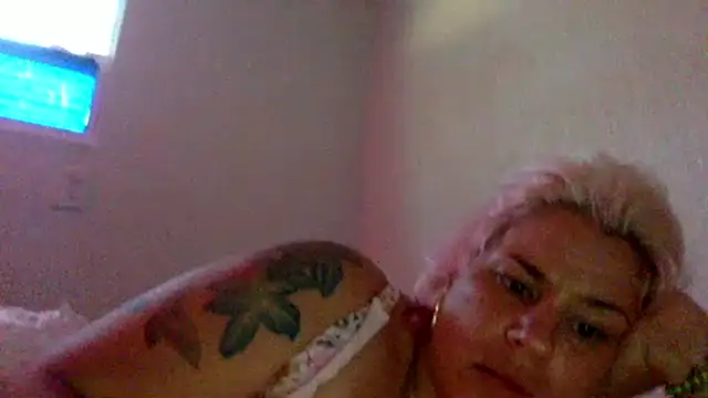 toomuchofafreak Webcamshow