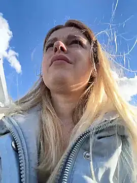 HarrietDartn Live XXX chat