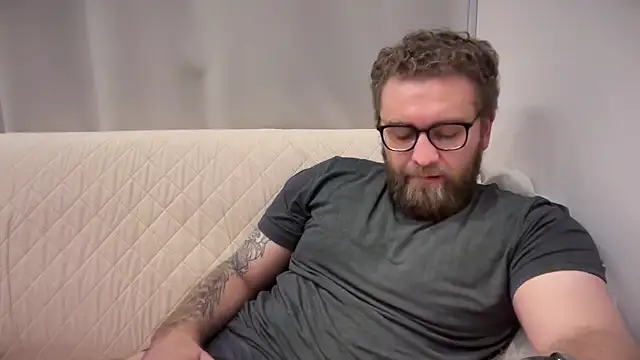 Bear_bear_ Show Webcam