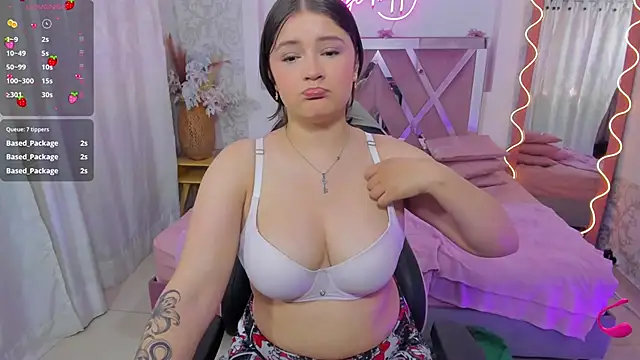 Krysstal_tay's Live XXX Chat