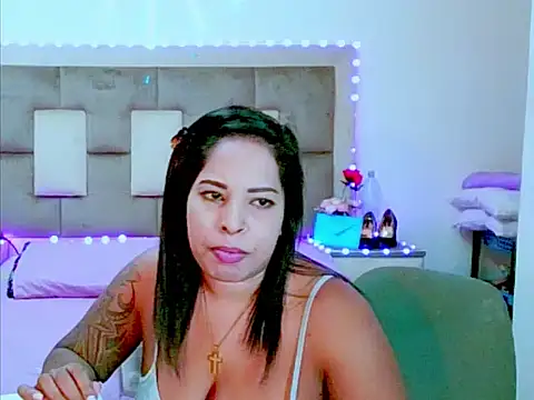 indiantopaz694u ওয়েবক্যাম শো