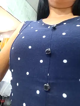 Ally-cutee Chat XXX live