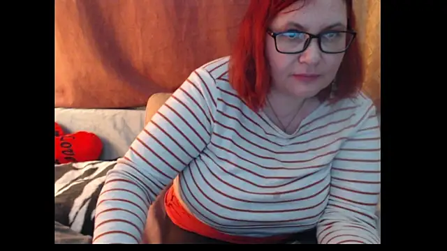 Chat +18 de PlayfullMature ao vivo