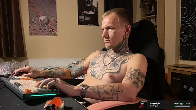 paulvelvet's Webcam Show