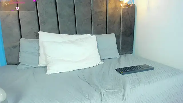 Онлайн чат XXX Paulinasiilver