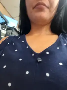 Pokazy przed kamerką – Ally-cutee