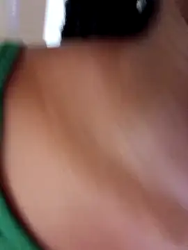 Chat +18 de VirginPrincess06 ao vivo