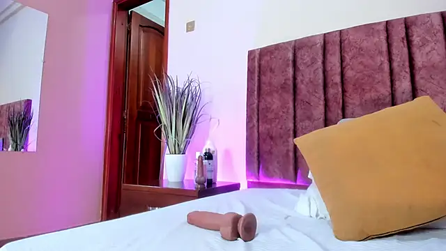 SeleneLujan élő XXX-chatje