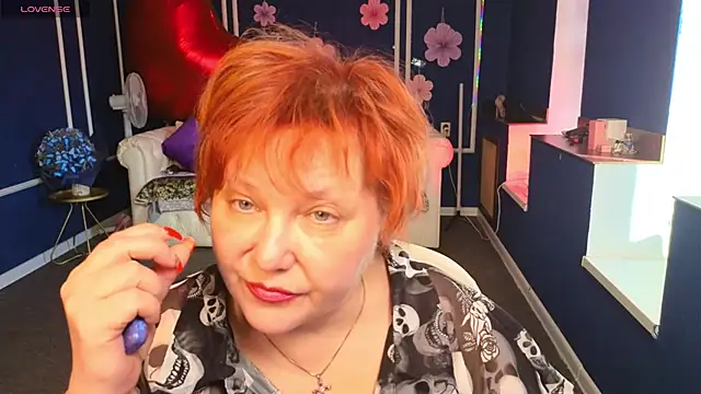 Kira_Kingslee's Live XXX Chat