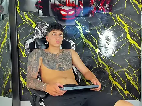 eithan_boy_: онлайн-секс-чат